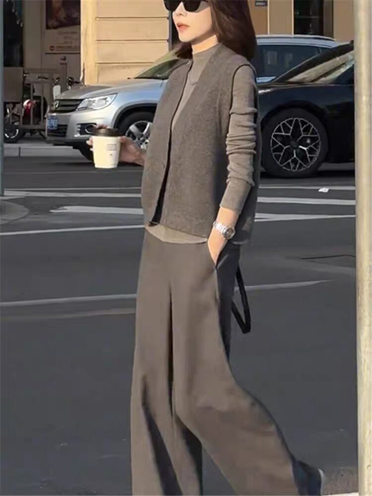 2025年秋季新款百搭女士扣开衫马甲，女装针织衫/毛衣，嘉日羊绒