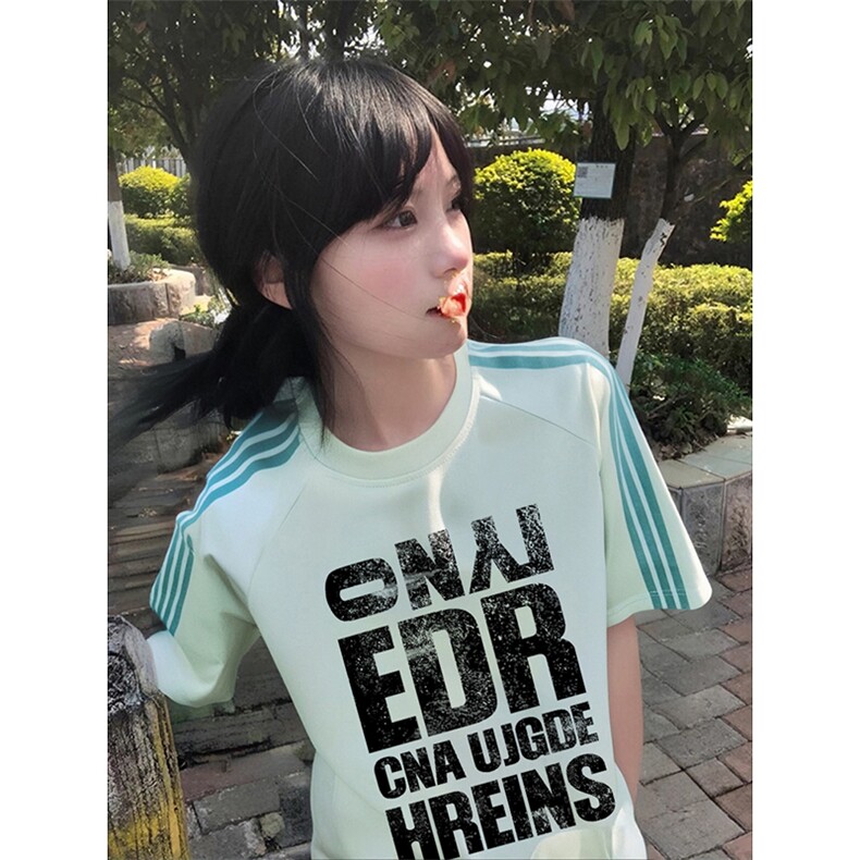 抖音得物品质二开240克宽松纯棉美式潮牌印花三条杠中性风短袖T恤,男装T恤,电商A486