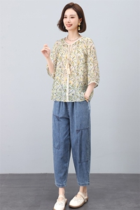 叶笙衣套装2555-312碎花洋气上衣刺绣牛仔裤套装图片