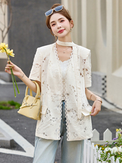 设计感镂空短袖西装外套女2025春夏新款时尚百搭V领蕾丝气质上衣，女装西装，妙形