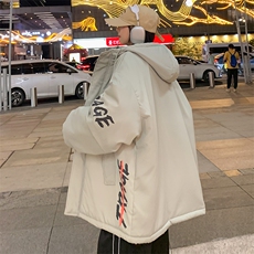 浅绿色