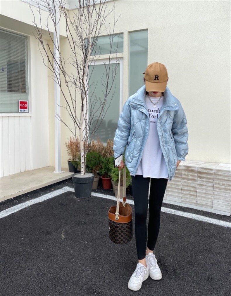 90绒压花羽绒服，女装羽绒服，昕叶良品