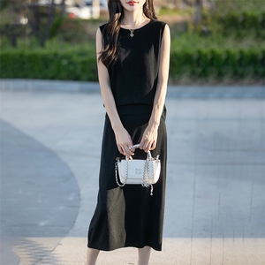 气质优雅女士柔软如初软糯针织套装裙子，女装套装/套裙，牧雅羊绒