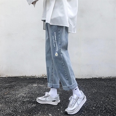 蓝色