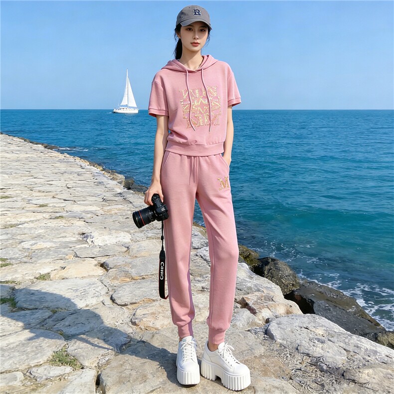时尚减龄休闲套装女夏季新款粉色连帽短袖卫衣休闲束脚长裤两件套图片