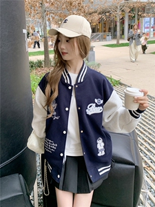 现货棒球服外套女2026春秋新款小个子超火休闲洋气减龄短款图片
