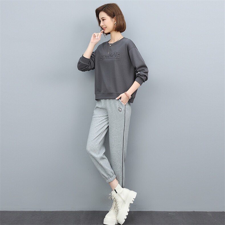 时尚套装女2021年新款运动休闲小香风上衣百搭小个子显高两件套潮,女装套装/套裙,玛其路