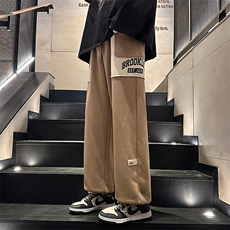 咖啡色