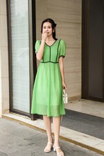 夏季连衣裙，泡泡纱系列款，女装连衣裙，雪飞诗