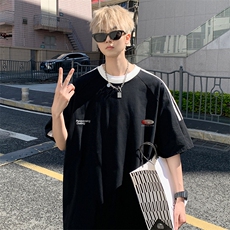 黑色