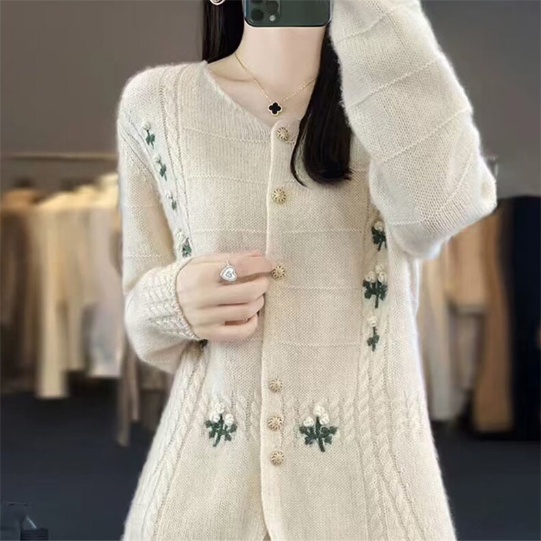 100%纯羊毛开衫女圆领重工刺绣钩花毛衣外套宽松气质羊绒针织上衣,针织衫/毛衣,萱芳婷羊绒