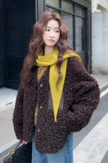咖色皮毛一体羊羔毛外套女2C317A-8538-P195-K299，女装短外套，2C317A