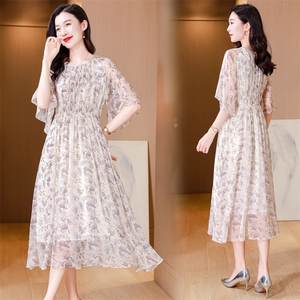 真丝连衣裙2025夏季新款大码女装衣服桑蚕丝高端精致气质碎花裙子图片