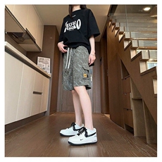 绿色