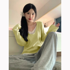QC021-P48 24新款慵懒v领针织衫秋季内搭打底衫毛衣 假两件女上衣图片