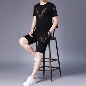 2023夏季新款中青年男士短袖T恤衫运动套装时尚印花3件套图片