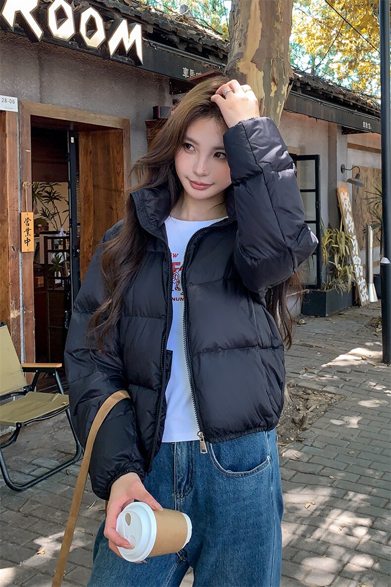 时尚欧货连帽羽绒服女2024新款小个子宽松减龄白鸭绒面包服短外套,女装羽绒服,浙宝281
