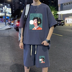 深灰色