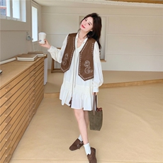 【新品】连衣裙+波西米亚刺绣马甲套装W677P185K298，女装套装/套裙，2C209