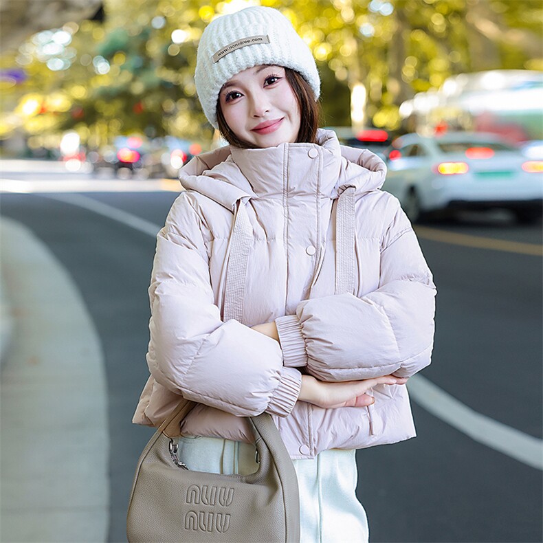 冬季新款女装90白鸭绒时尚连帽加厚羽绒服保暖显瘦短款外套,女装羽绒服,姿衣坊