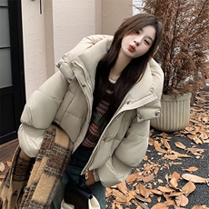 【新款现货】设计感连帽短款小个子白鸭绒面包服99819款P235K338，女装羽绒服，2C316
