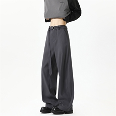 灰色