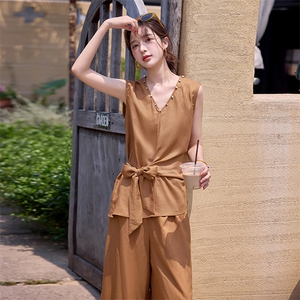 时尚轻熟风套装女2025夏季新款时尚显瘦V领无袖马甲阔腿裤两件套图片
