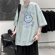 灰绿色