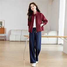 安哥拉红+藏青裤