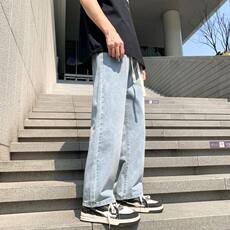浅蓝色