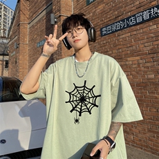 奶绿色
