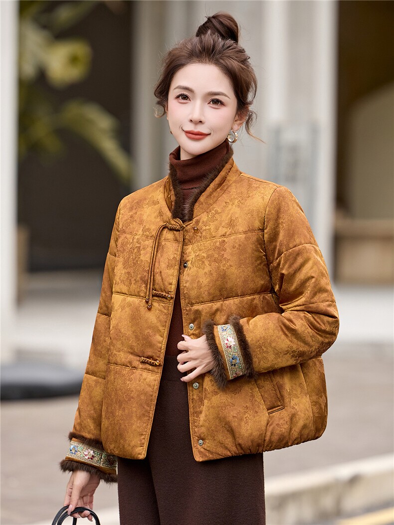 新中式绵羊毛棉服女2025年冬季新款时尚刺绣真水貂毛棉袄加厚外套,女装棉衣/棉服,拾衣