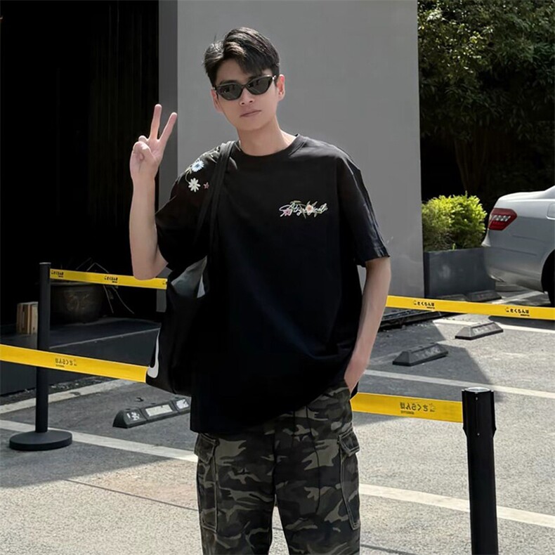 万针全刺绣工艺抖音得物高品质260克重磅纯棉双纱美式高街短袖T恤,男装T恤,电商A486