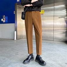 咖啡色