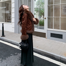 现货90白鸭绒羽绒服女2025冬新款鹿皮绒时尚洋气显瘦保暖外套，女装派克服，韩然一族