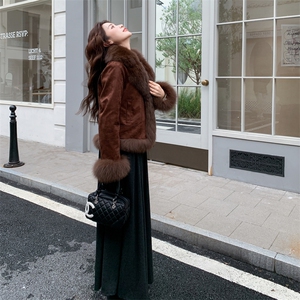 现货90白鸭绒羽绒服女2025冬新款鹿皮绒时尚洋气显瘦保暖外套图片