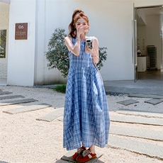 蓝色格子无袖背心连衣裙女2025夏季新款设计感减龄显瘦度假风长裙，女装连衣裙，2D080
