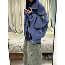 蓝色