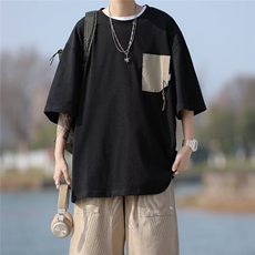 黑色