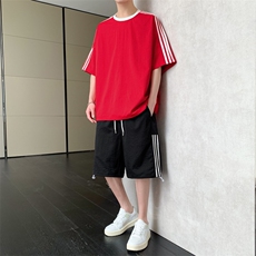 红色