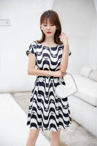 （现货）连衣裙，女装连衣裙，伊娜蕾尔