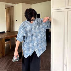 蓝色