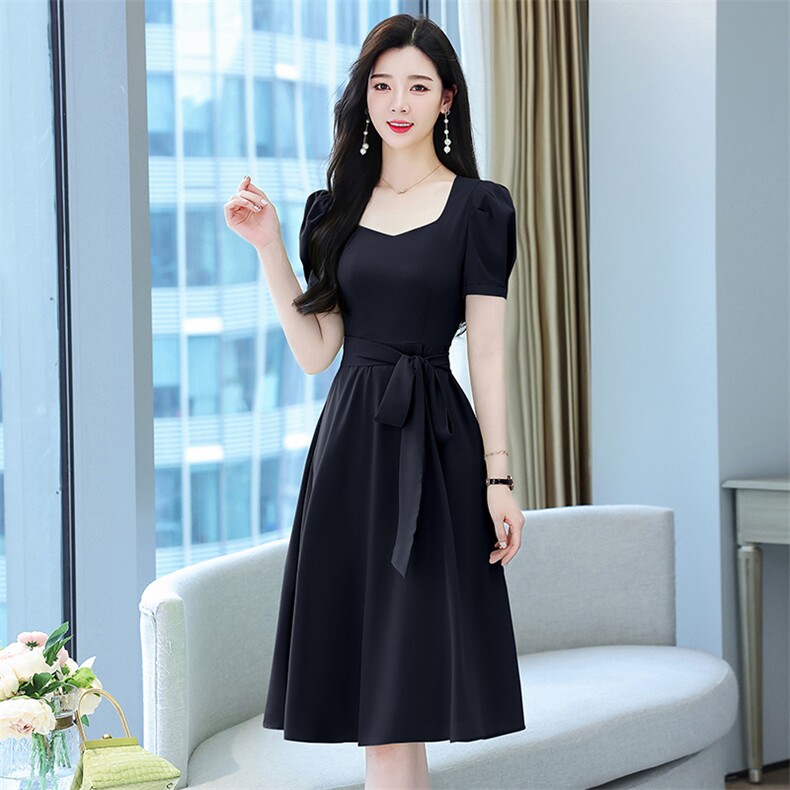 2023年夏季韩版通勤时尚潮流显瘦气质女夏温柔修身连衣裙,女装连衣裙,时尚俏佳人