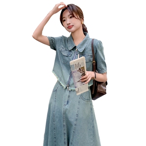 渐变色复古牛仔套装女2025夏季新款时髦洋气短袖上衣半身裙两件套图片