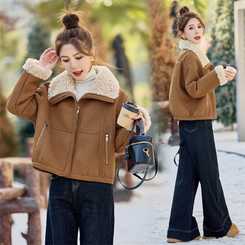 羊羔毛外套女2025冬新款小个子今年流行独特超好看短款PU皮毛一体，女装羊羔毛/颗粒绒，瑶迪依秀