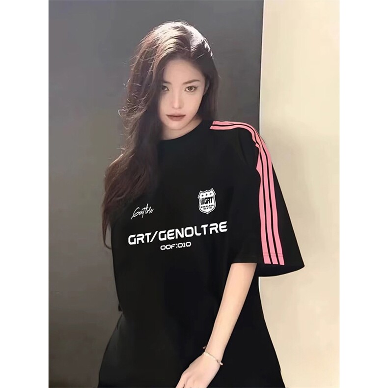 抖音得物品质二开240克宽松纯棉美式潮牌印花三条杠中性风短袖T恤图片