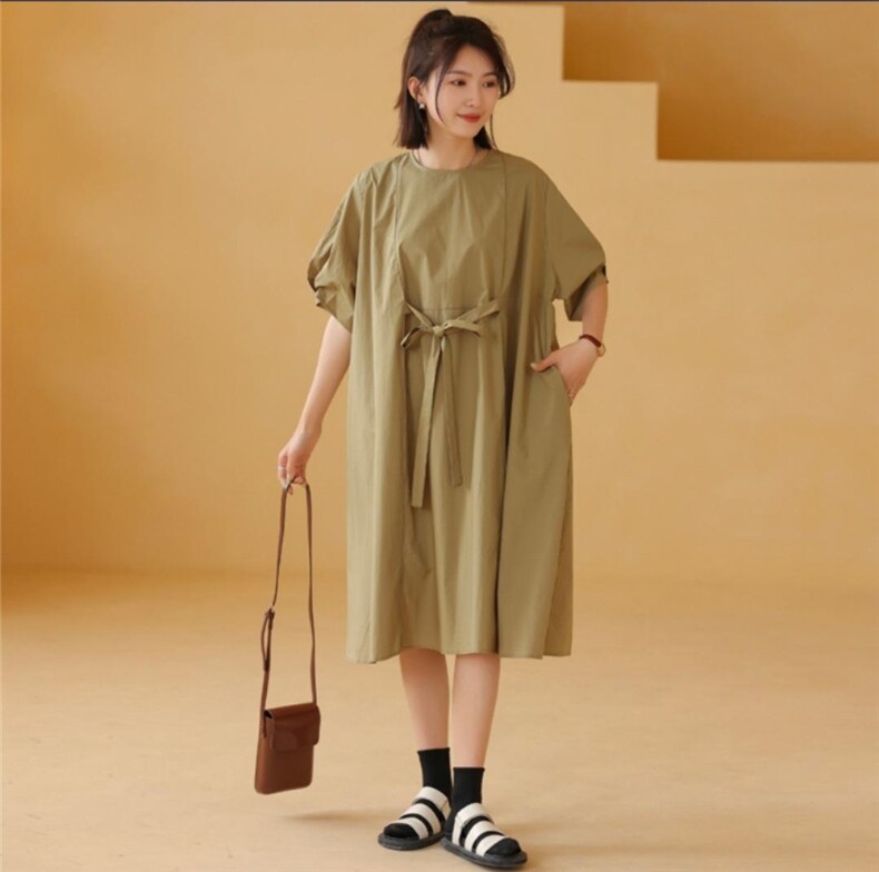 日系连衣裙，女装连衣裙，古泥