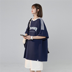 藏青色