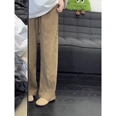 卡其色