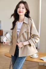 KARMEMAJE小香风大翻领收腰修身短款风衣2025女秋季款小个子外套，女装风衣，艾瑞儿